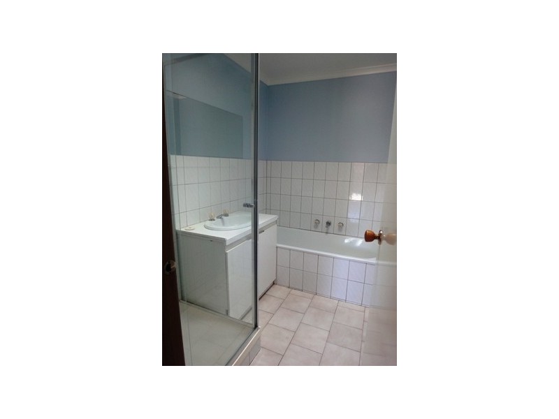 1/365  Heaths Road, Werribee VIC 3030