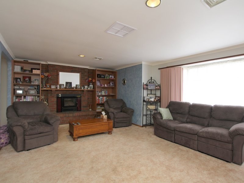 12 Tallong Court, Hoppers Crossing VIC 3029