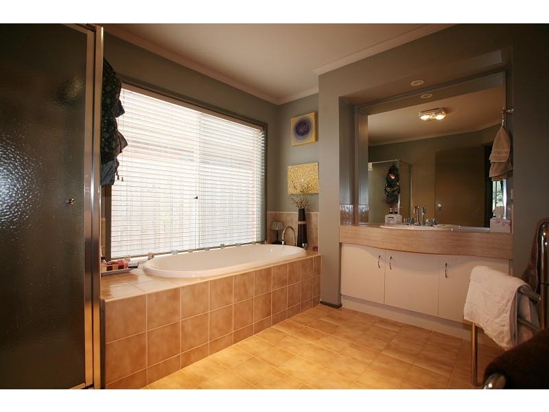 91 Latham Street, Werribee VIC 3030