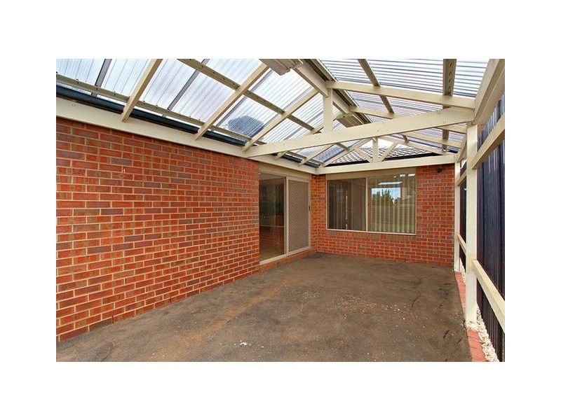 17  Abbington Drive, Truganina VIC 3029