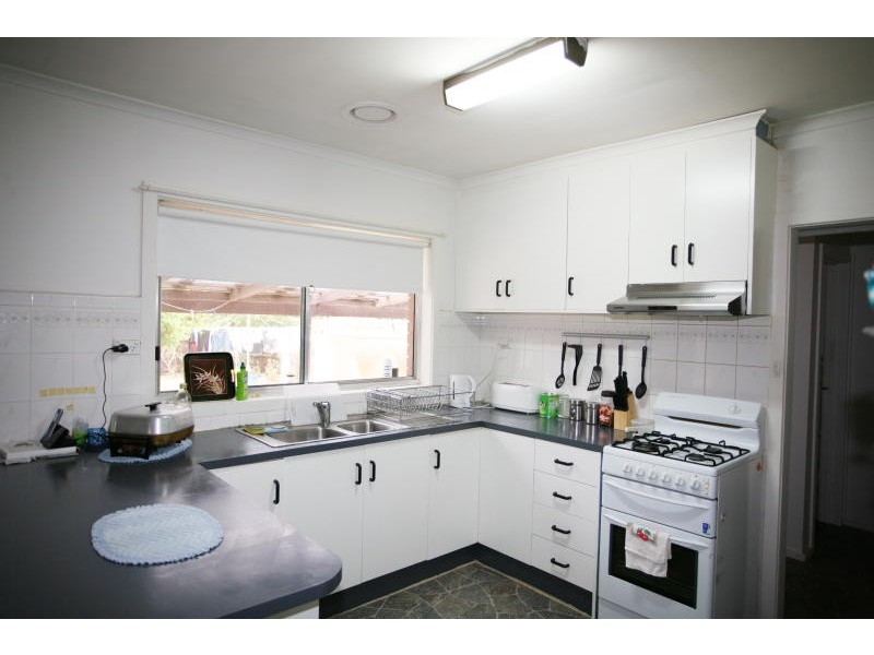 42 Kiely Avenue, Werribee VIC 3030