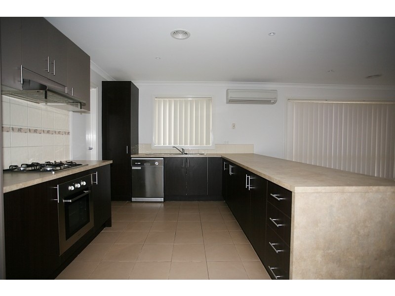 28 Felicity Drive, Tarneit VIC 3029