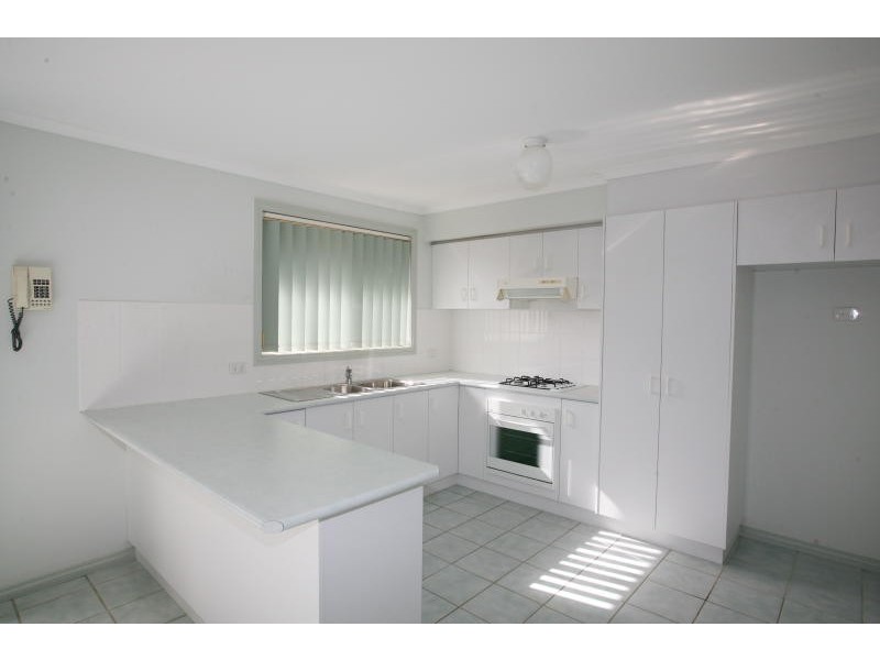 1/83 Huntingfield Drive, Hoppers Crossing VIC 3029