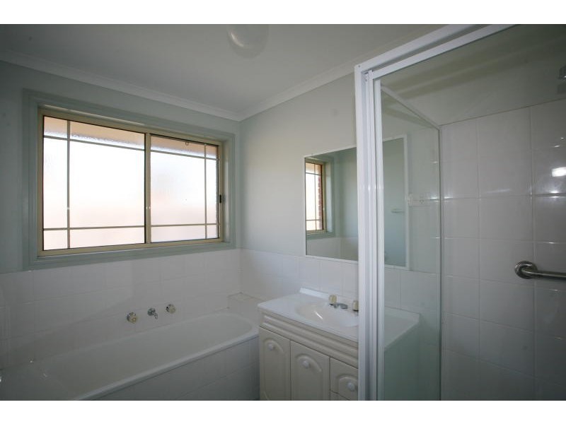 1/83 Huntingfield Drive, Hoppers Crossing VIC 3029