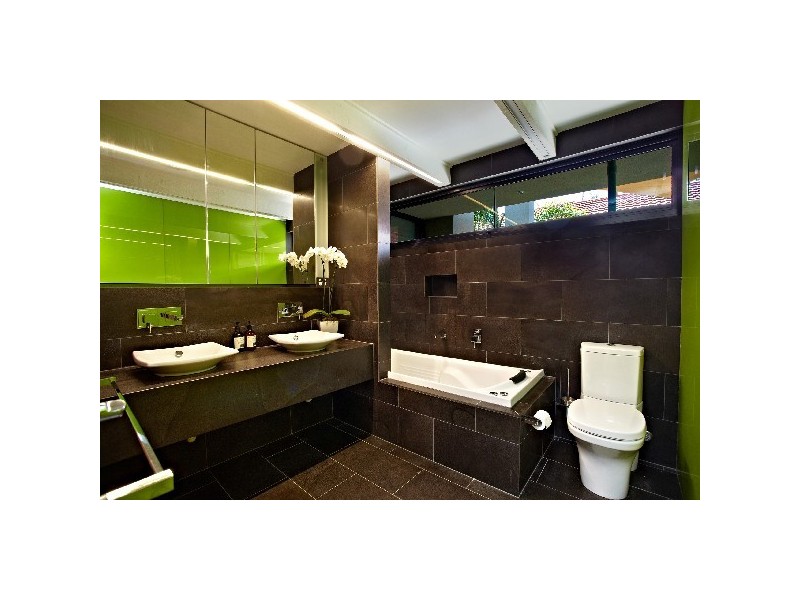 5 Roscrea Court, Werribee VIC 3030