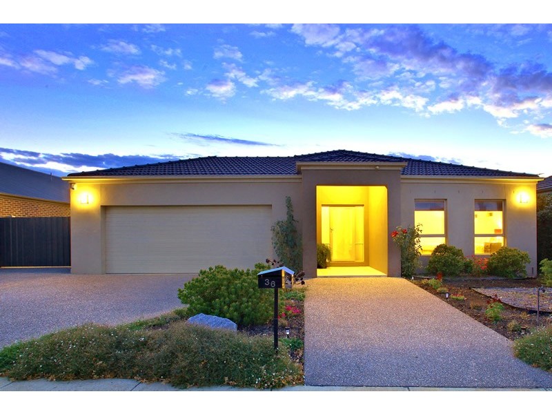 36 Fairview Parade, Tarneit VIC 3029