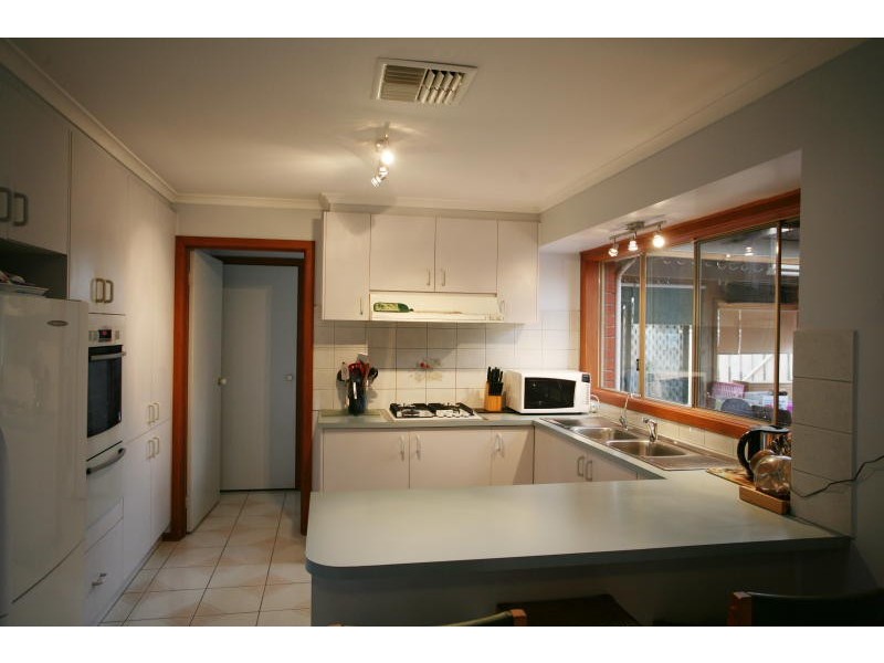 21 Mokhtar Drive, Hoppers Crossing VIC 3029