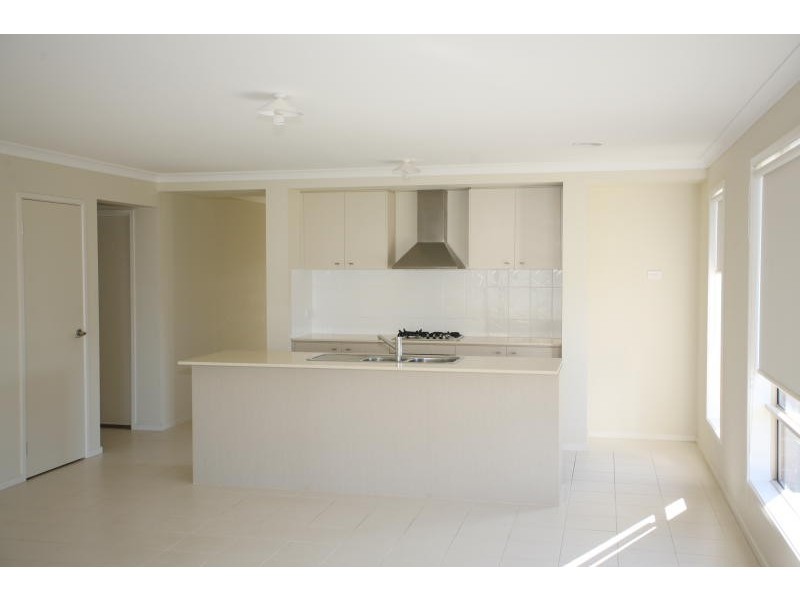 101 Tom Roberts Parade, Point Cook VIC 3030