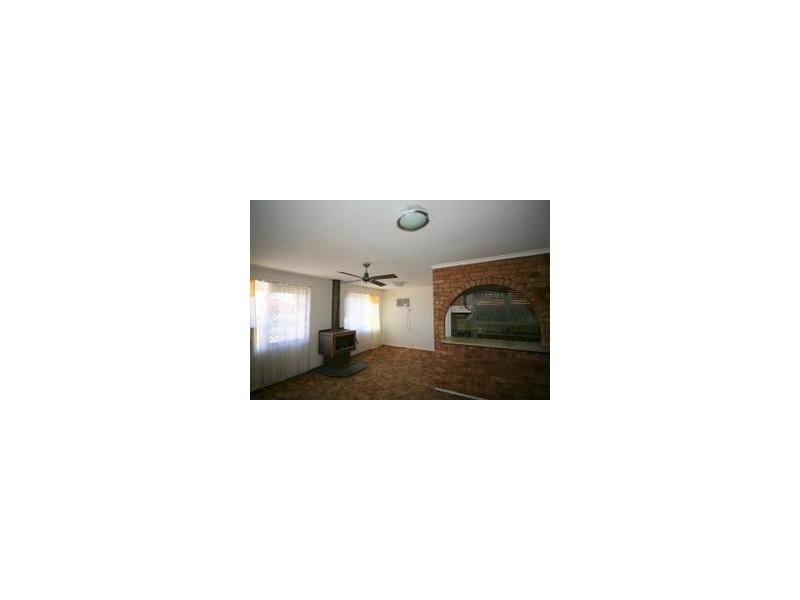 17 Rosebery Street, Altona Meadows VIC 3028