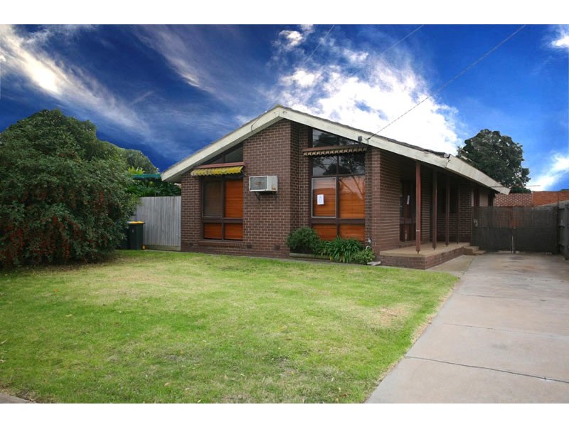 16 Stradbroke Way, Wyndham Vale VIC 3024