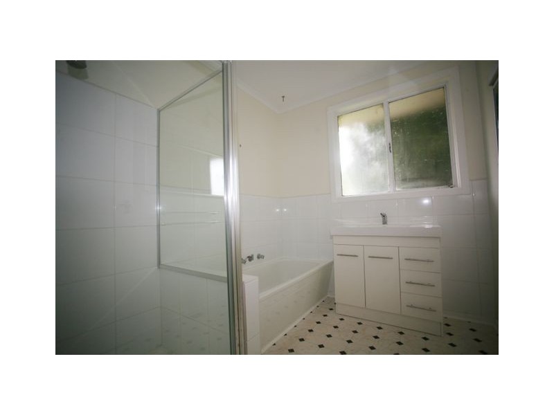 43 Strathmore Crescent, Hoppers Crossing VIC 3029