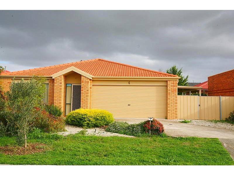 4 Joybells Crescent, Tarneit VIC 3029