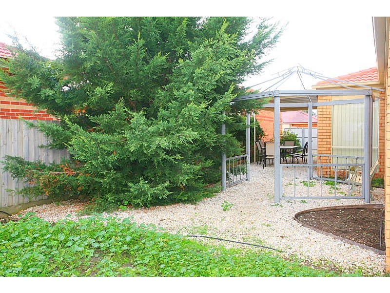 4 Joybells Crescent, Tarneit VIC 3029