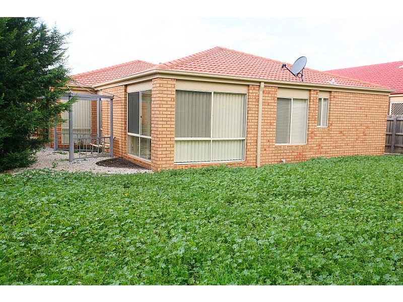 4 Joybells Crescent, Tarneit VIC 3029