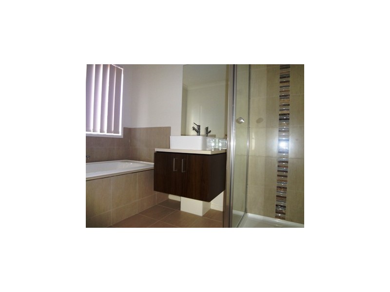 9 Springleaf Road, Tarneit VIC 3029