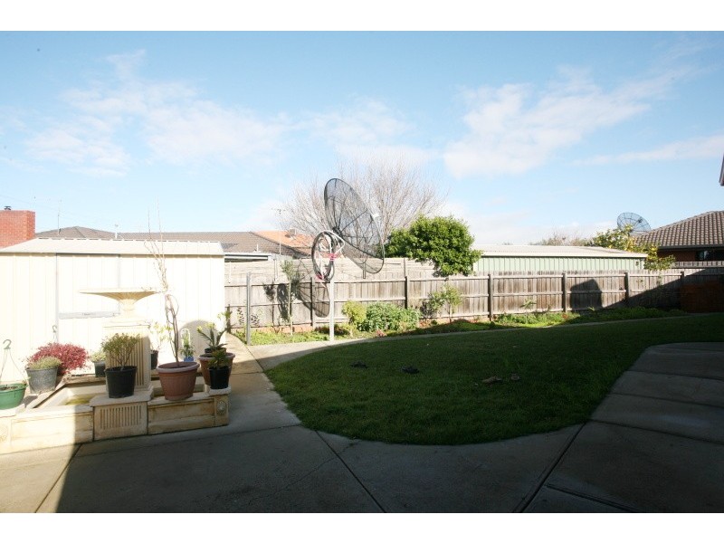 2 Larter Court, Hoppers Crossing VIC 3029