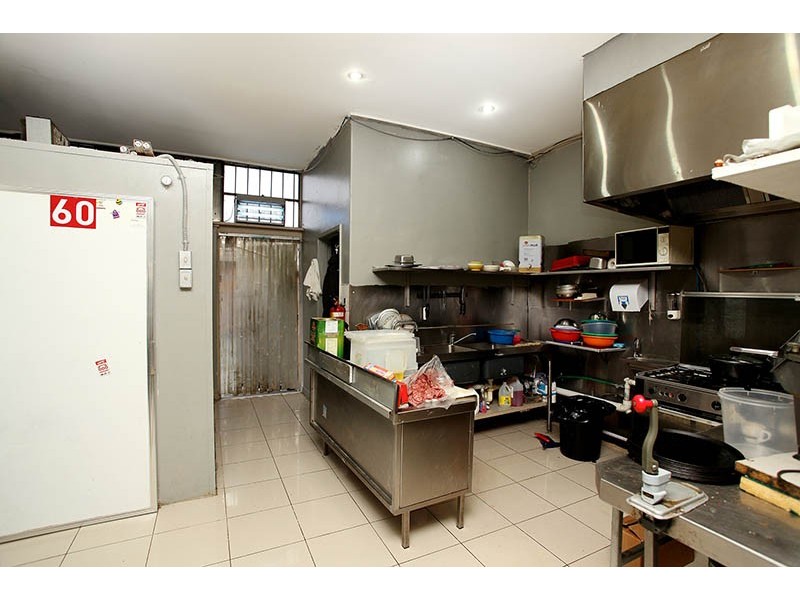 60 Vincent Crescent, Werribee VIC 3030
