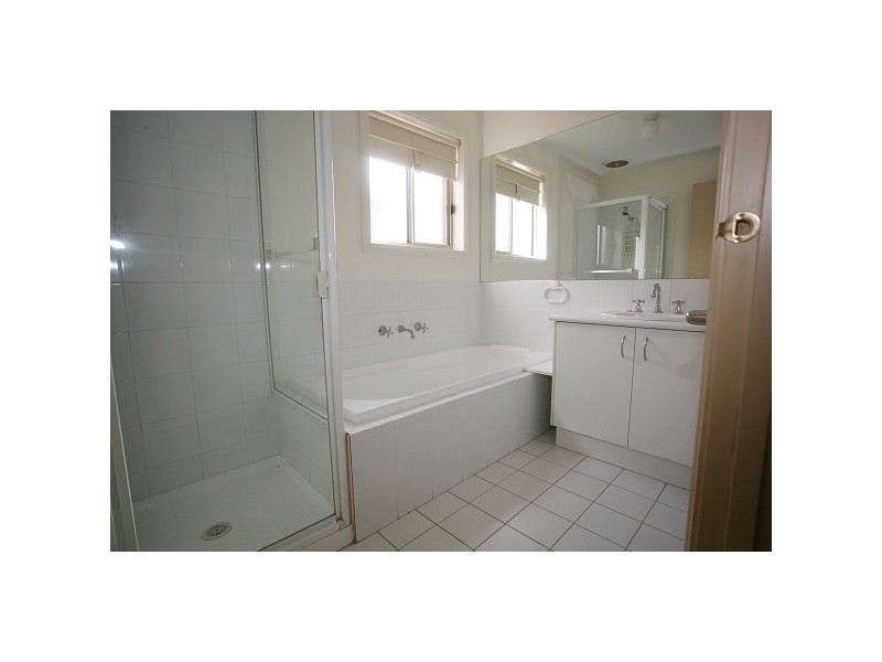 35/22 Ventosa Way, Werribee VIC 3030