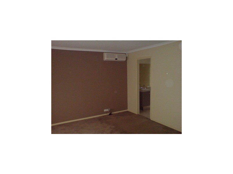 182 Thames Boulevard, Tarneit VIC 3029