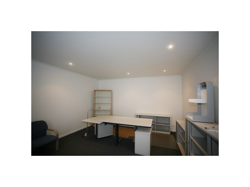 5, 43-47 Riverside Drive, Werribee VIC 3030