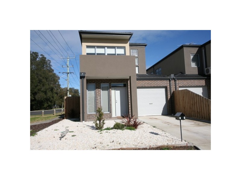 1,1 Georgia Crescent, Werribee VIC 3030