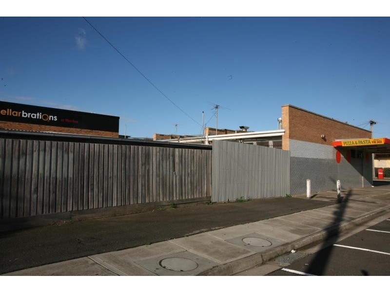 60 Vincent Crescent, Werribee VIC 3030