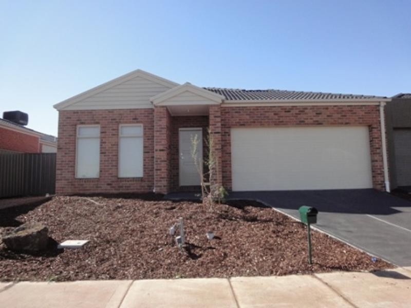 35 Kondalilla Drive, Truganina VIC 3029