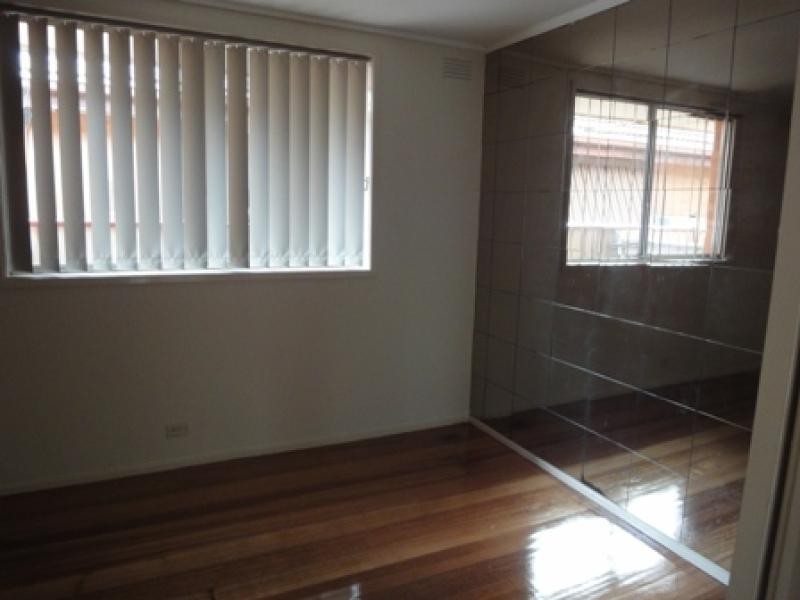 29 Fourth Avenue, Hoppers Crossing VIC 3029