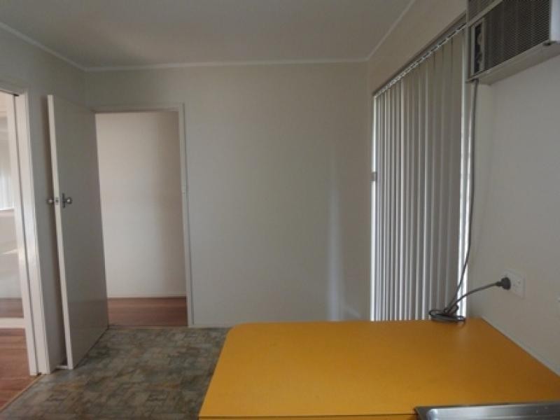 29 Fourth Avenue, Hoppers Crossing VIC 3029