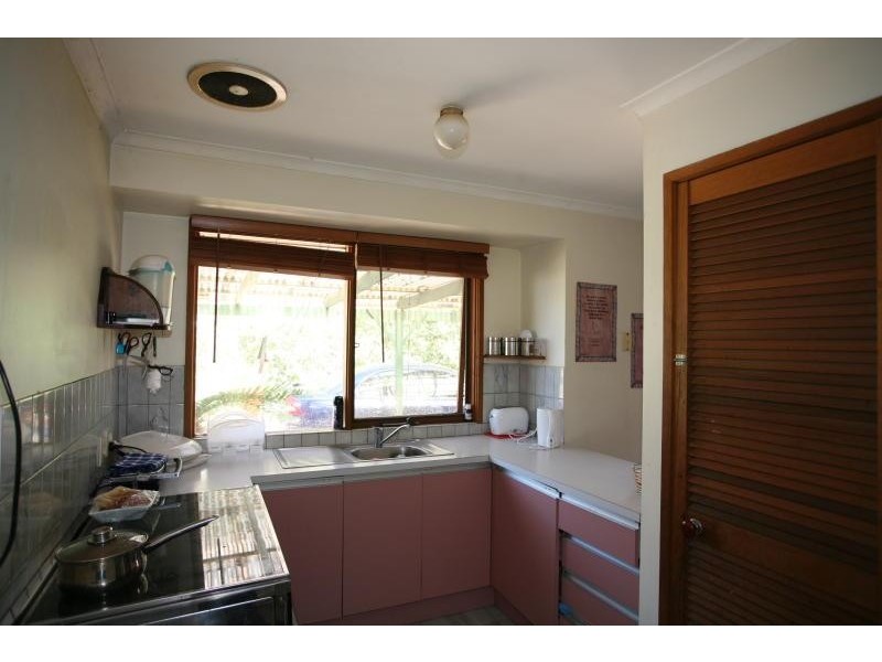 8 Froggitts Lane, Werribee VIC 3030