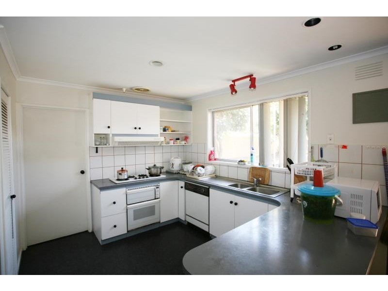 4 Lachlan Court, Werribee VIC 3030