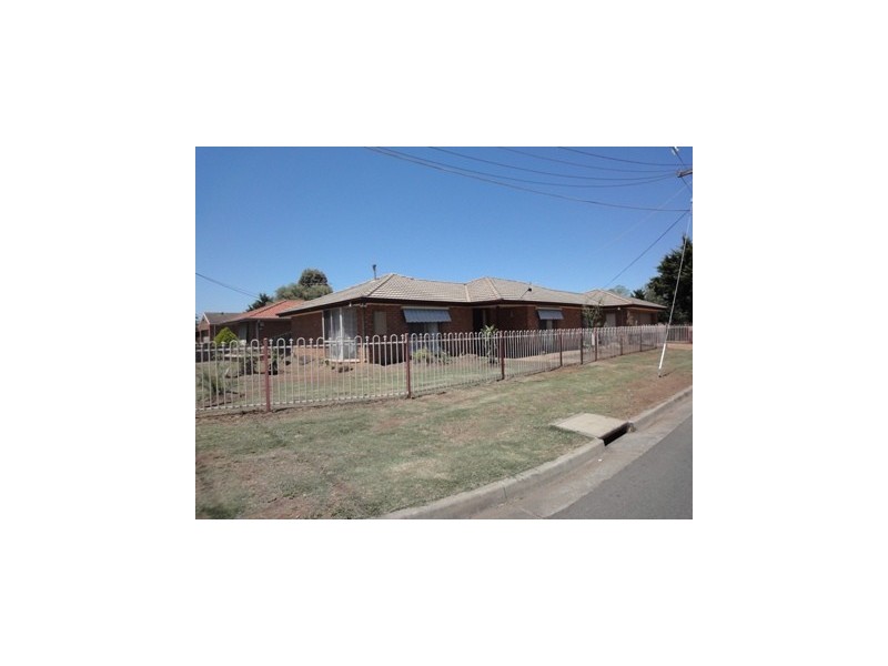 75 Ballan Road, Werribee VIC 3030