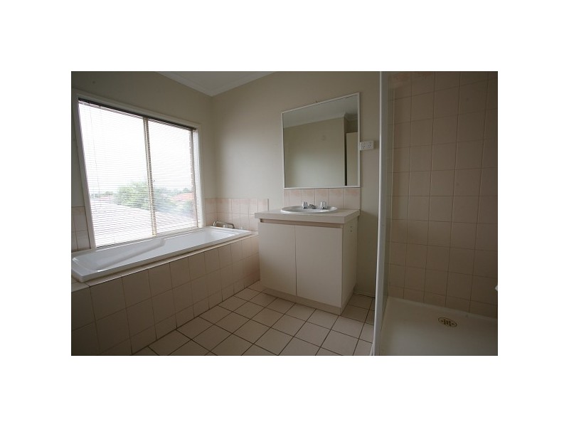 11 Taisho Court, Werribee VIC 3030