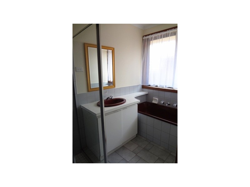 20 Wilson Crescent, Hoppers Crossing VIC 3029