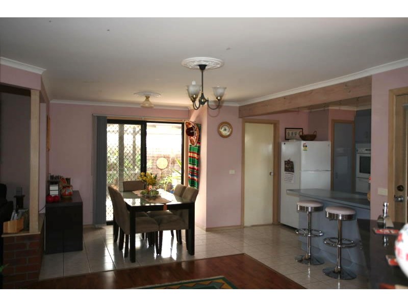 10 Elbe Close, Werribee VIC 3030