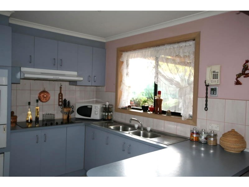 10 Elbe Close, Werribee VIC 3030