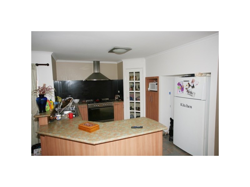 31 Bridgewater Way, Truganina VIC 3029