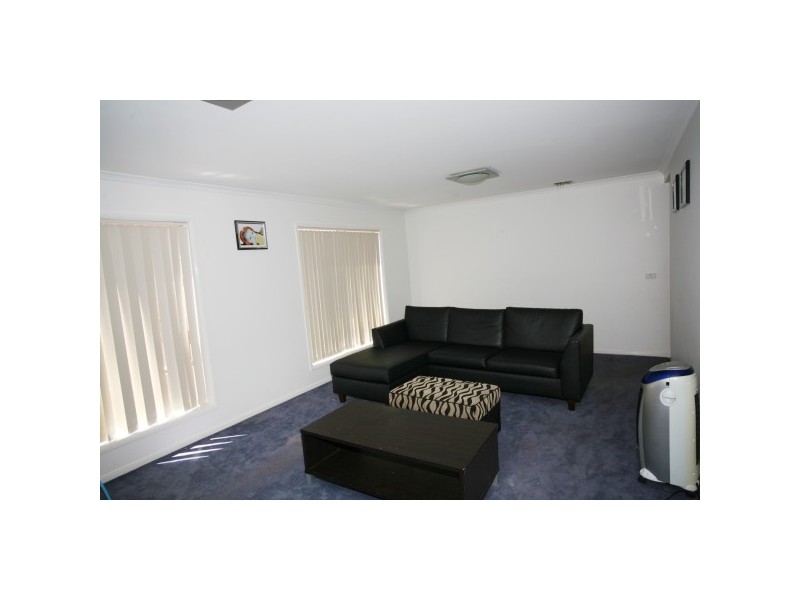 31 Bridgewater Way, Truganina VIC 3029