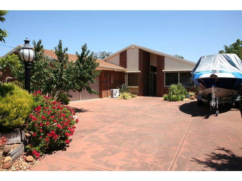10 Avoca Court, Werribee VIC 3030
