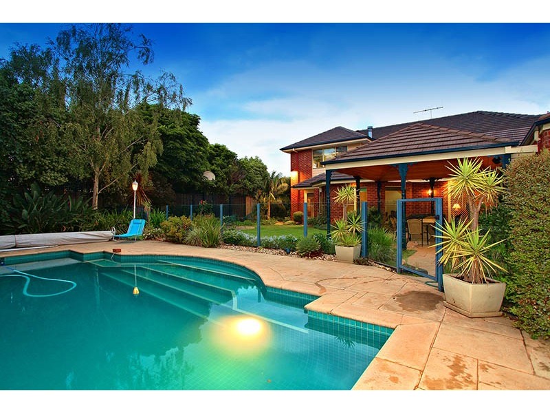 10 Manorvale Parade, Werribee VIC 3030