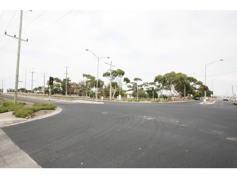 211 Leakes Road, Truganina VIC 3029