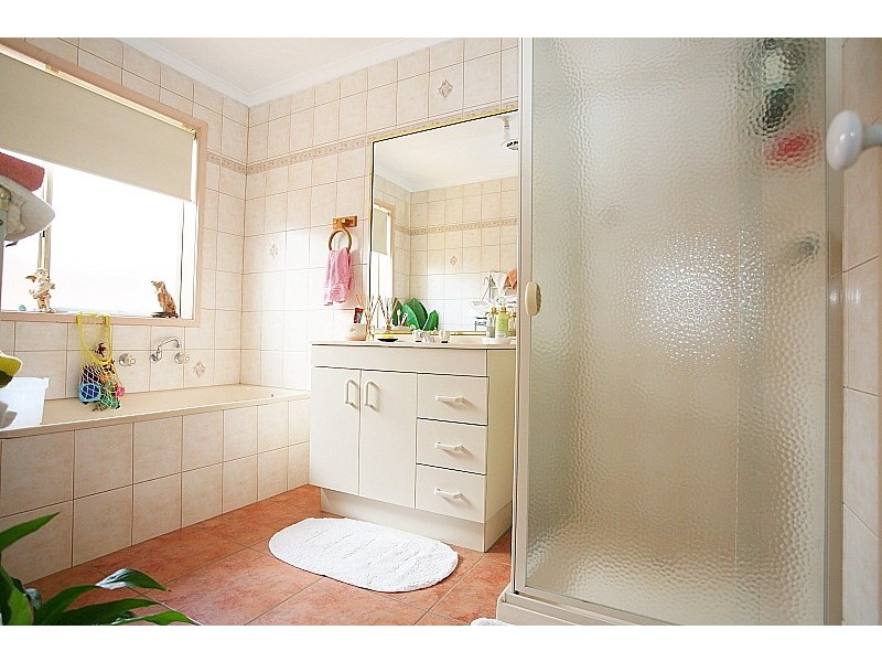 69 Virgilia Drive, Hoppers Crossing VIC 3029