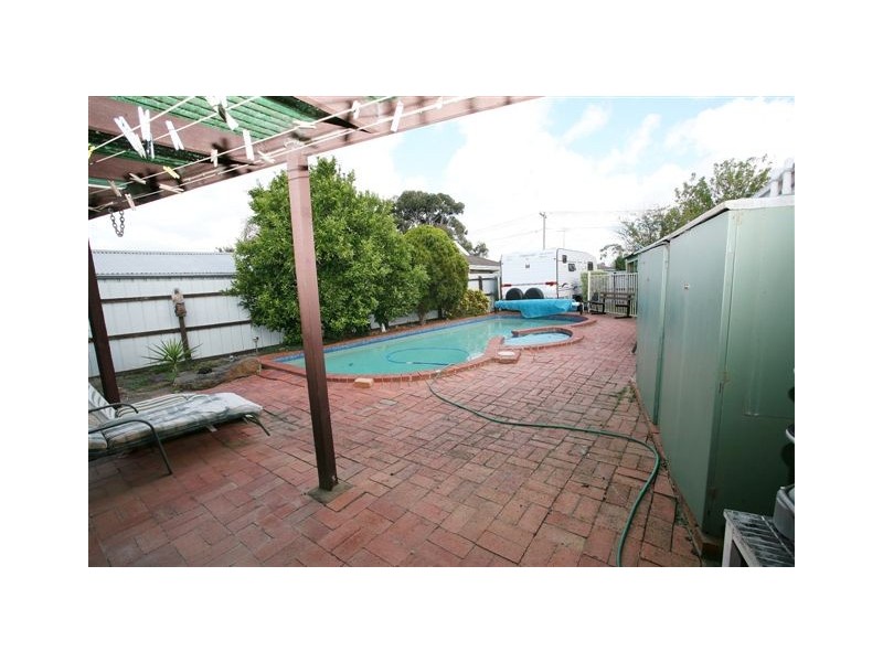 4 Cobbler Street, Werribee VIC 3030