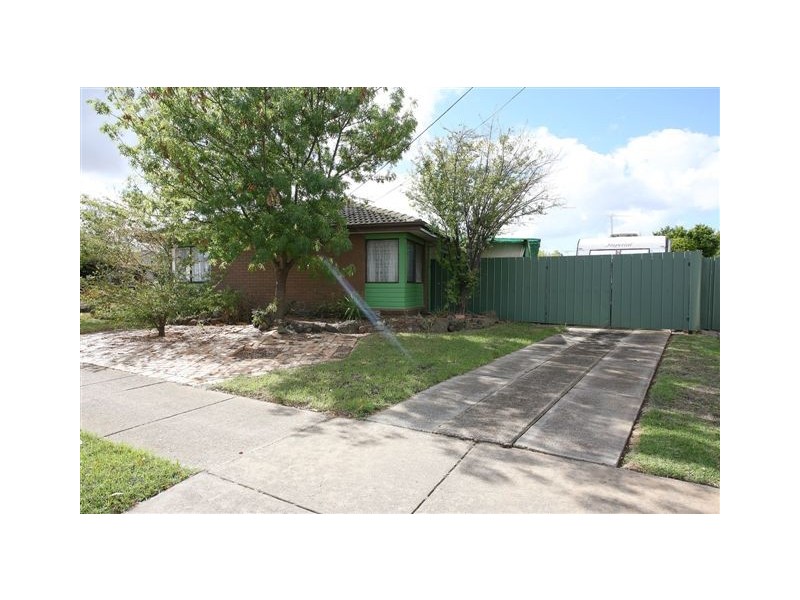 4 Cobbler Street, Werribee VIC 3030