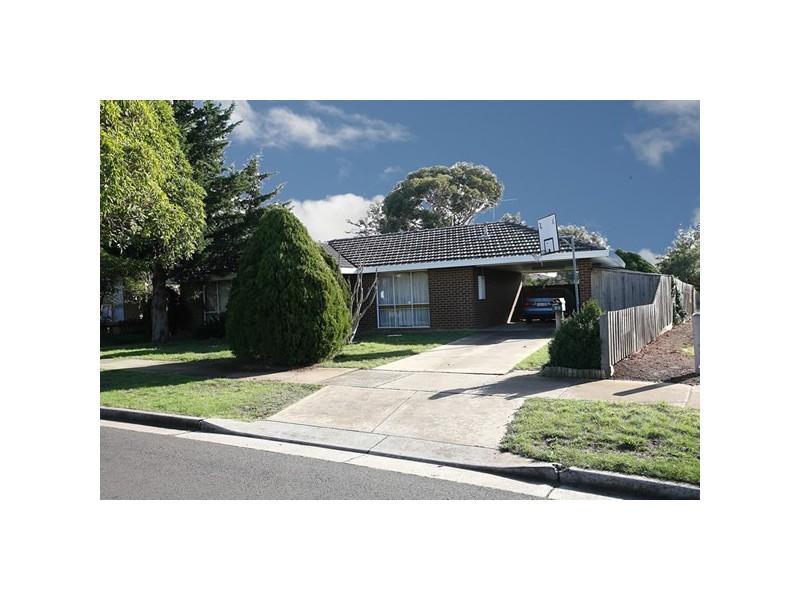 30 Roberts Avenue, Hoppers Crossing VIC 3029