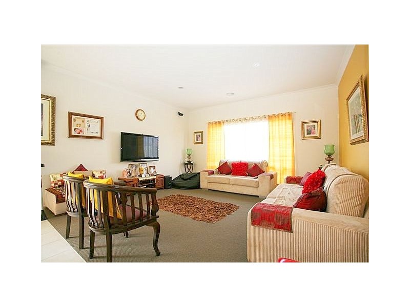 43 Avonwood Avenue, Wyndham Vale VIC 3024
