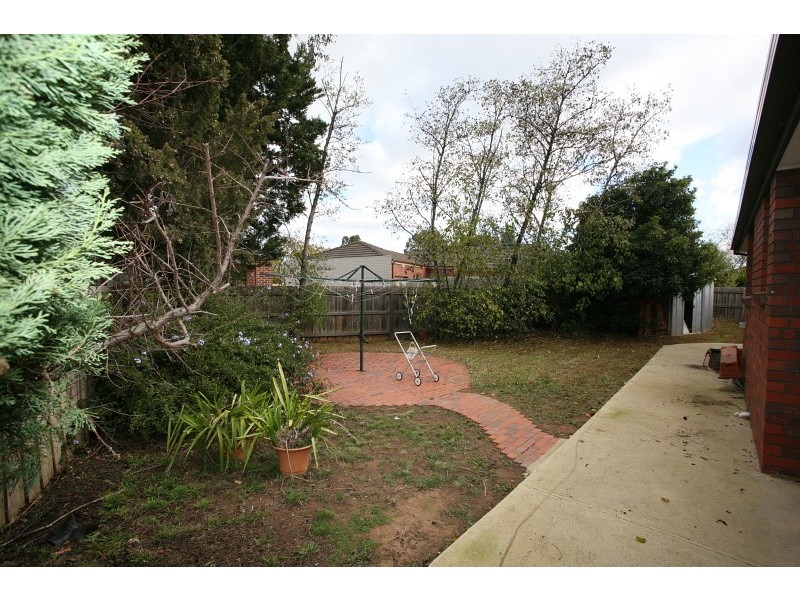 104 Wattle Avenue, Werribee VIC 3030