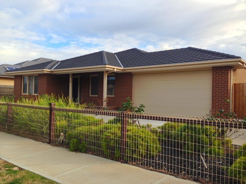 4 Hepburn Avenue, Eynesbury VIC 3338