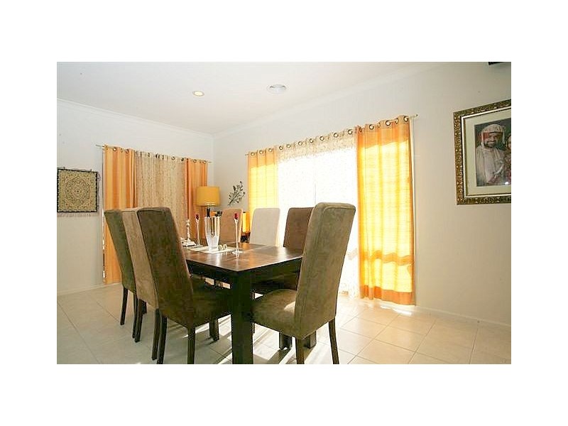 43 Avonwood Avenue, Wyndham Vale VIC 3024