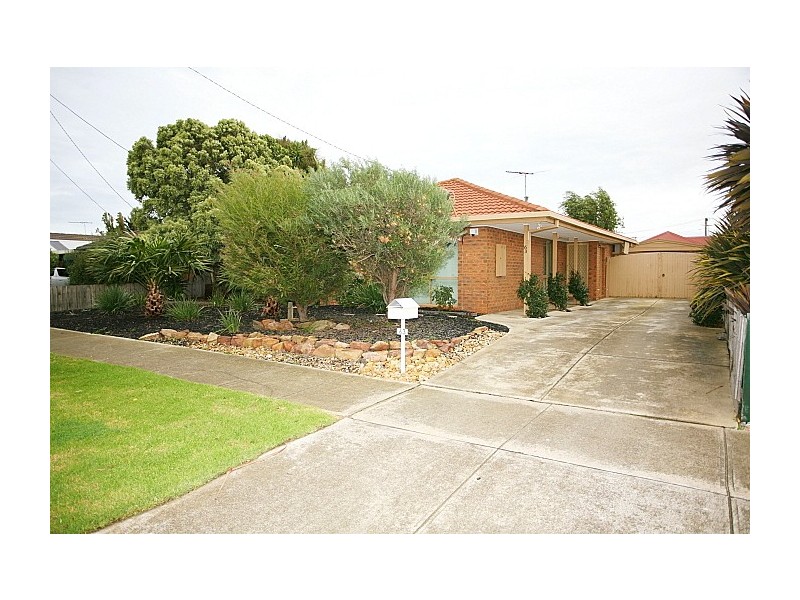 63 Rowes Road, Werribee VIC 3030